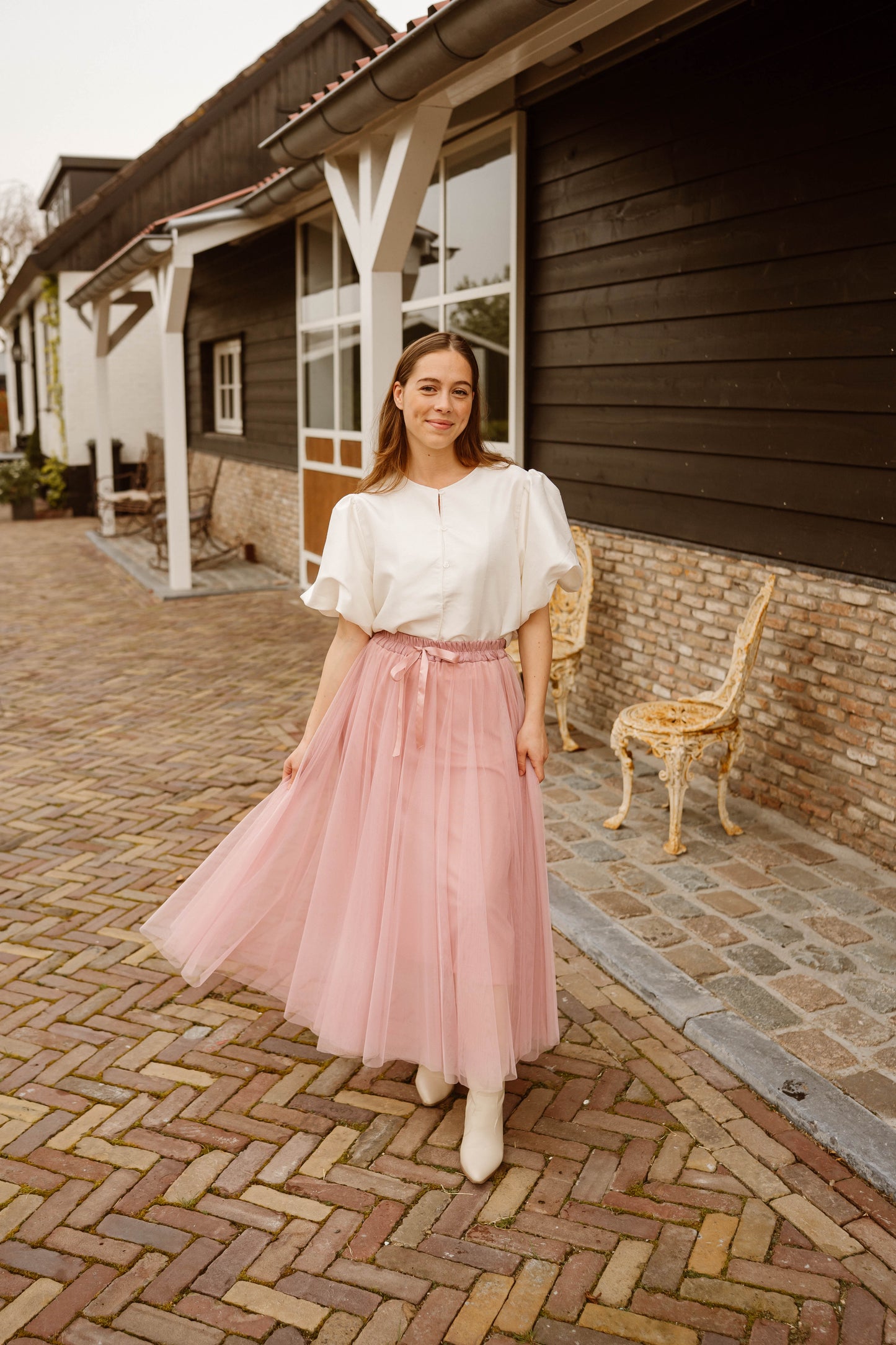 Rok Loes tule roze