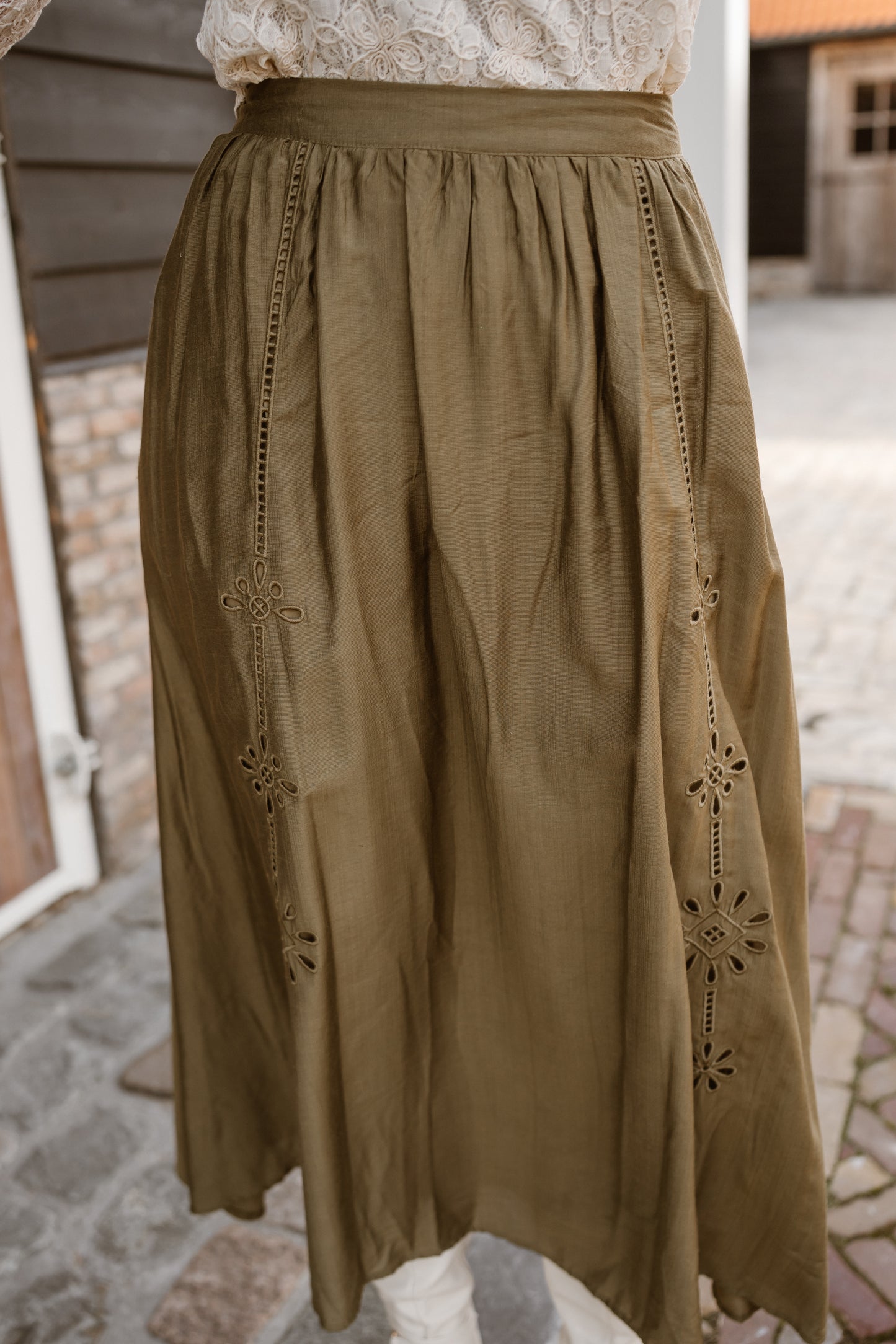 Rok Dione
