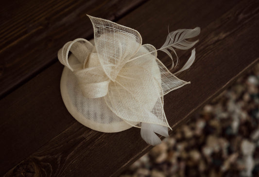 Fascinator Teske