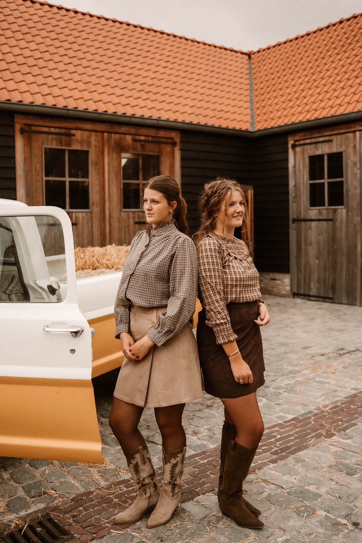 Rok Suède Beige
