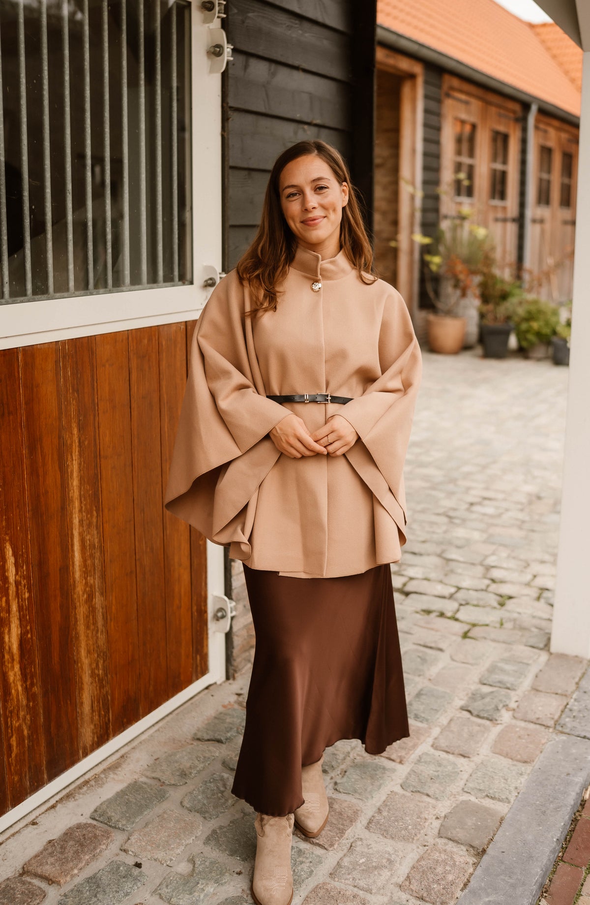 Manteljas Elvira Beige