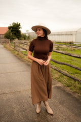 Top Livia Bruin