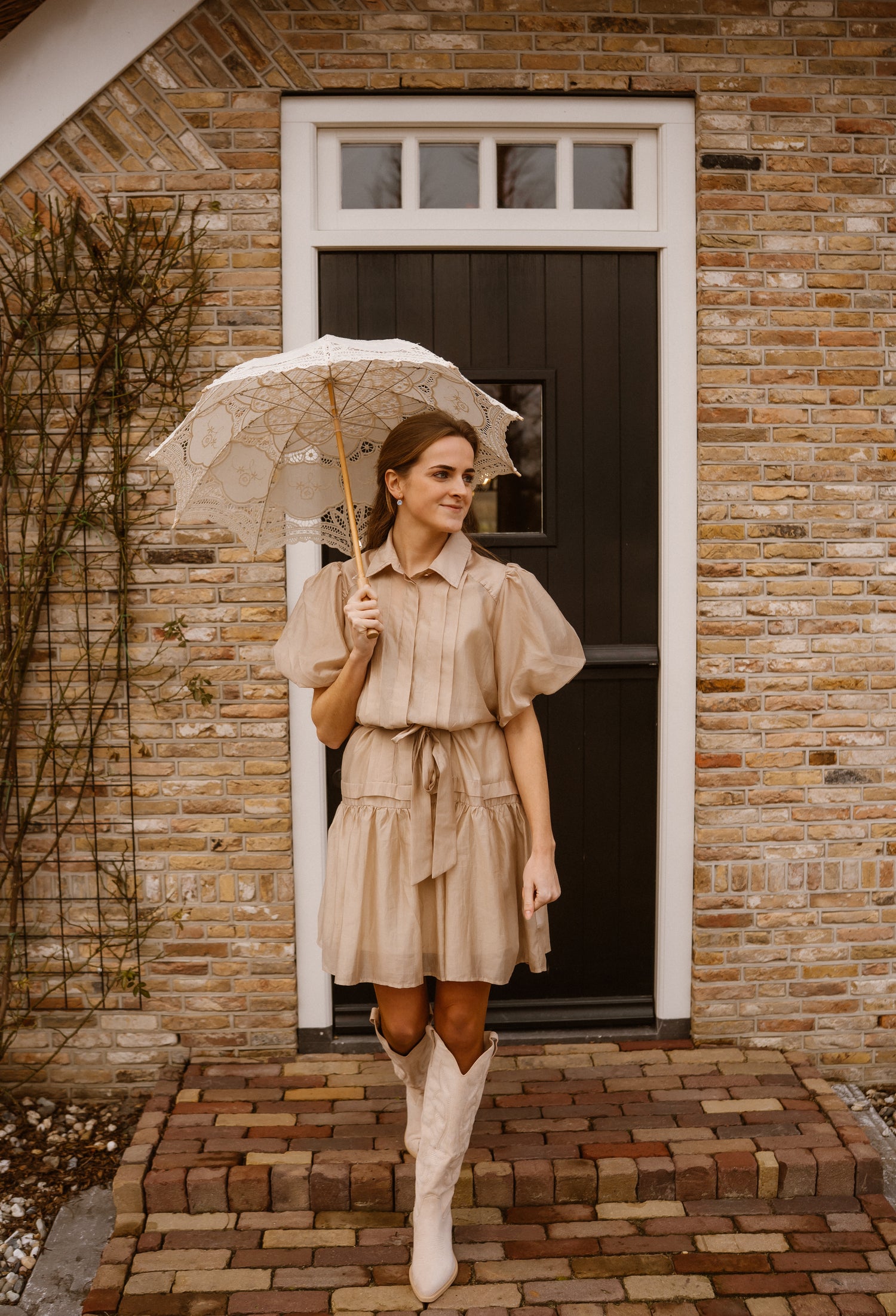 Jurk Livia champagne