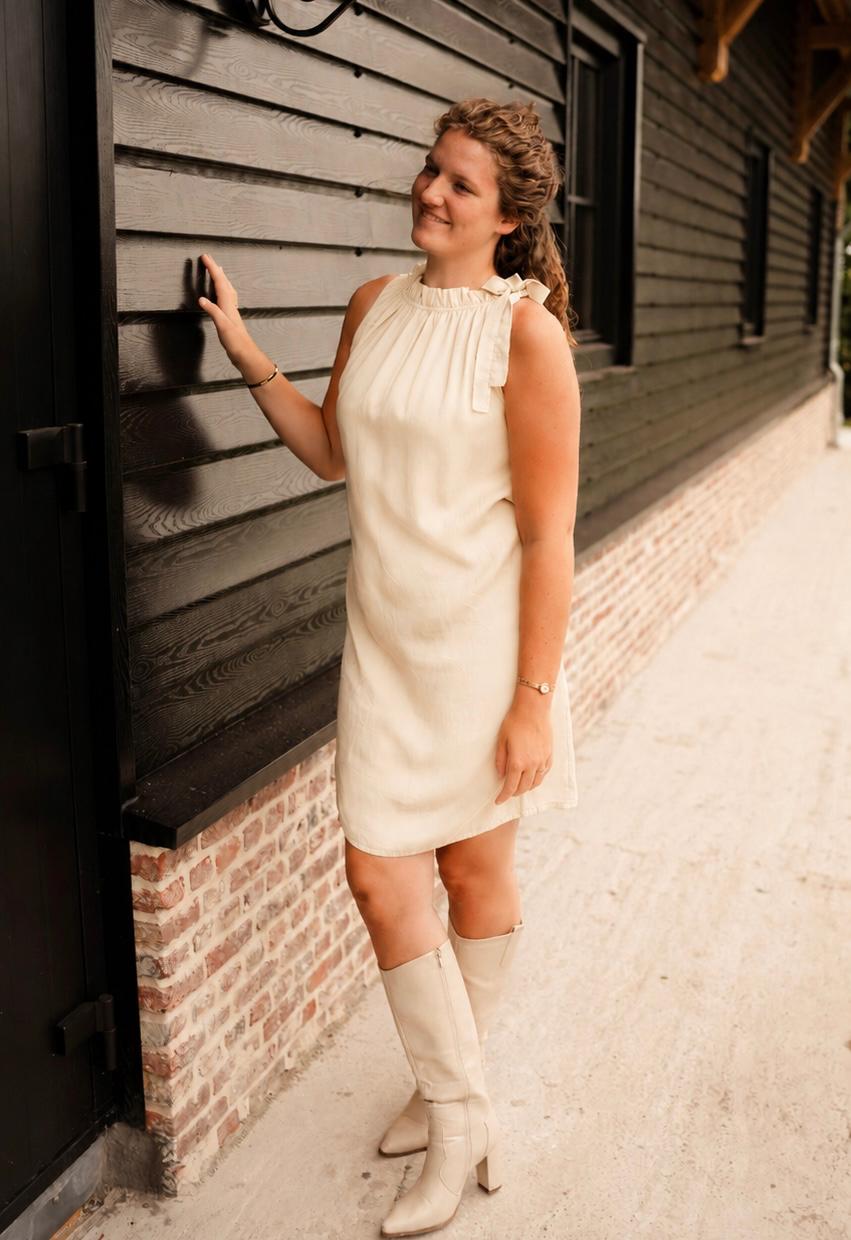 Jurkje Bella Beige